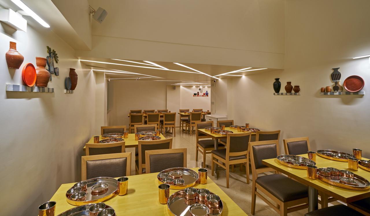 Hotel Atharv Top Rated Business Hotel In Kolhapur Dış mekan fotoğraf