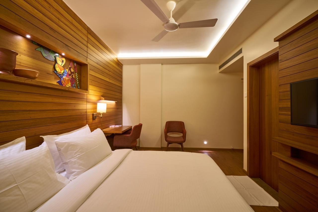 Hotel Atharv Top Rated Business Hotel In Kolhapur Dış mekan fotoğraf