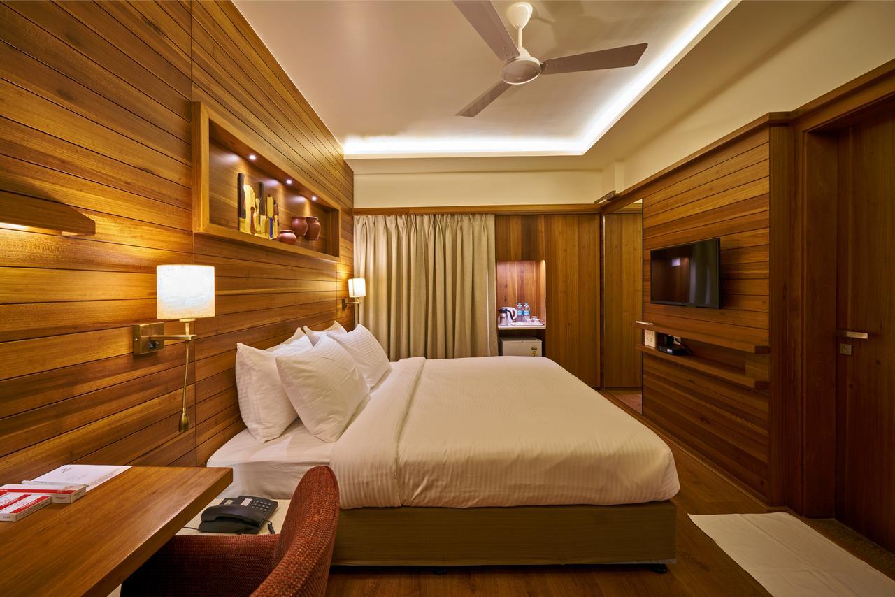 Hotel Atharv Top Rated Business Hotel In Kolhapur Dış mekan fotoğraf