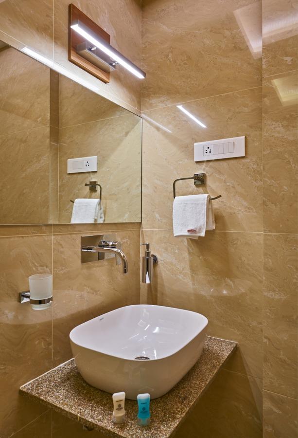 Hotel Atharv Top Rated Business Hotel In Kolhapur Dış mekan fotoğraf